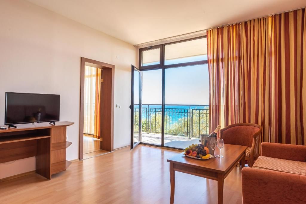 Отель Tiva del Mar - ex Caesar Palace Свети-Влас