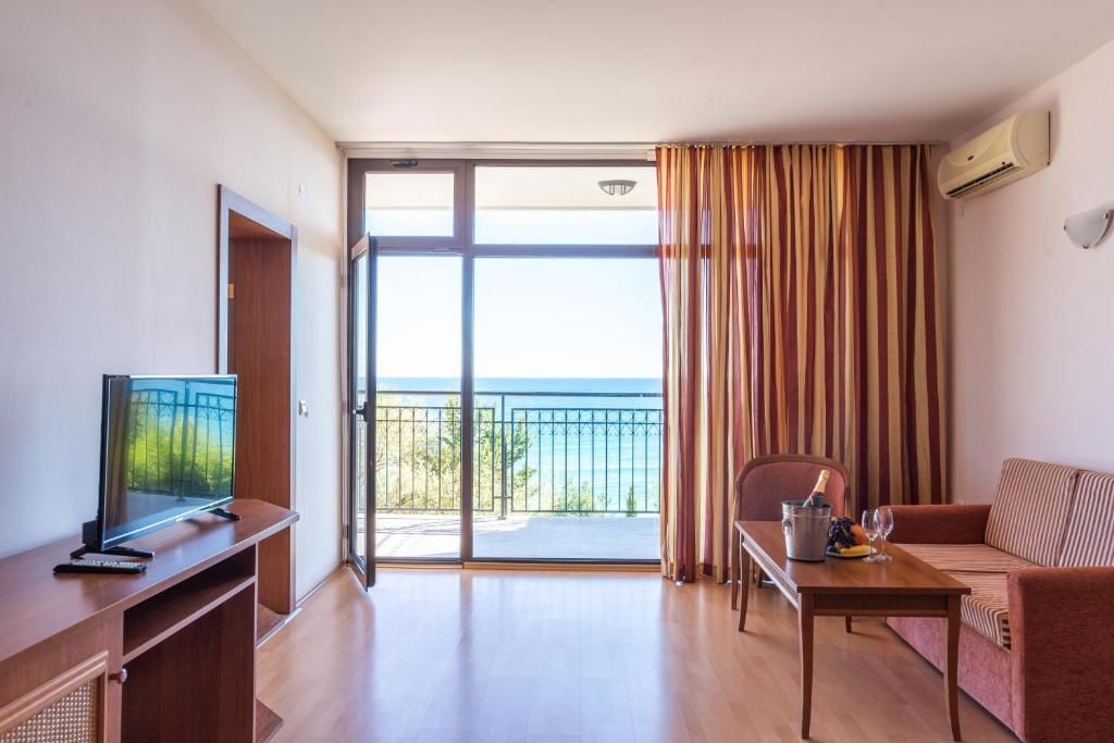 Отель Tiva del Mar - ex Caesar Palace Свети-Влас